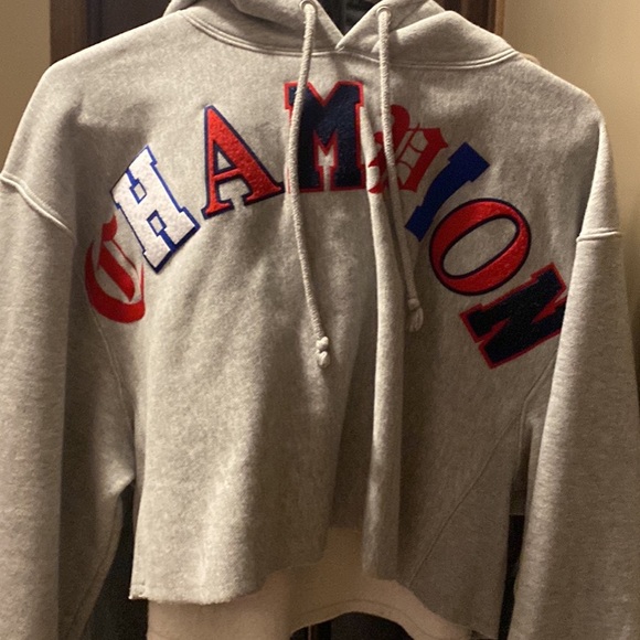 Champion Cropped Hoodie - Picture 2 of 2